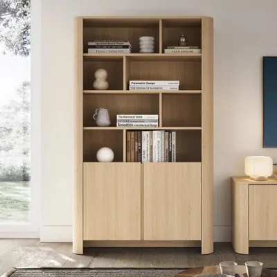 Productafbeelding van Aura Regal, 103 cm breed, in uitvoering Vicenza eikenhout, met asymmetrische planken en een onderkast met deuren – modern en ruim