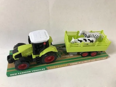 Image de Tracteur avec machines agricoles