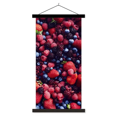 Produktbild von MuchoWow® Textilposter Erdbeeren - Heidelbeeren - Stilleben 60x120 cm mit schwarzem Rahmen - Magnete
