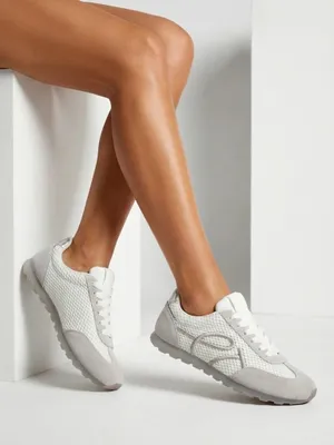 Zdjęcie produktu dla Sportowe buty damskie z siateczką Velmira, rozmiar 39