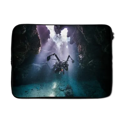 Produktbild von MuchoWow® Laptop Hülle 14 ZollTauchen - Meer - Felsen Laptoptasche - Laptoptasche - Stoßsicher - Schutzhaube