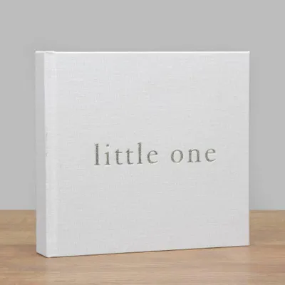 Produktbild von Bambino Fotoalbum aus Leinen – Little One