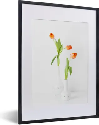 Produktbild von MuchoWow® MuchoWow® Gerahmtes Poster Tulpen - Orange - Blumen 30x40 cm - Poster mit zchwarzem Bilderrahmen - Wandposter Schlafzimmer