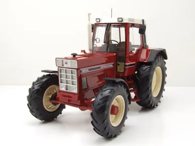 Produktbild von Schuco 450026600 IHC 1455 XL Traktor rot 1:18