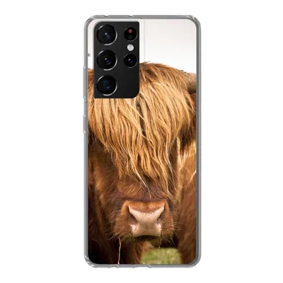 Produktbild von MuchoWow® Handyhülle Schutzhülle Hülle für Samsung Galaxy S21 Ultra Schottische Highlander - Braun - Gras Silikon Softcase Handy Hülle - Mobiltelefon