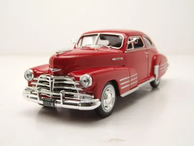Produktbild von Maisto 32921R Chevrolet Fleetline Aerosedan 1948 rot 1:24