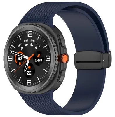 Obrázok produktu pre Silikónový náramok s magnetickým zapínaním pre Samsung Galaxy Watch 8 / 8 Classic s károvaným dizajnom tmavomodrý