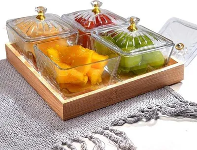 Immagine prodotto di Vassoi in legno per ciotole da snack - 4 ciotole da portata in vetro con coperchio - ciotole da tapas per antipasti e ciotole per marmellate