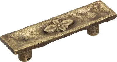 Obrázok produktu pre Rukoväť UR53, patina na mosadzi, 64 mm