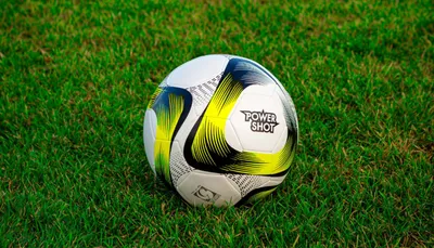 Image de Ballon de football jaune et noir - taille 4