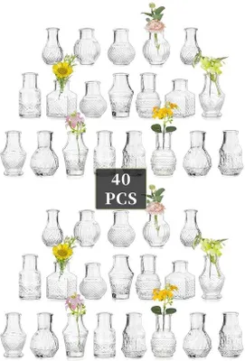 Image de Lot de 40 mini vases en verre vintage pour décorations de mariage, parfaits pour la décoration de table dans le salon
