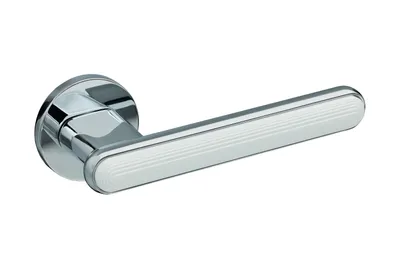 Produktbild von Gavroche Türgriffe Silber Chrom Weiß Set Türklinken für Innentüren Drückergarnitur Zimmertür ohne Rosettengarnitur aus Zink Türbeschlag in L-Form