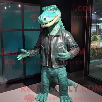 Produktbild von Cyan REDBROKOLY Krokodil Maskottchen Kostüm Charakter gekleidet mit einer Lederjacke und Kummerbund