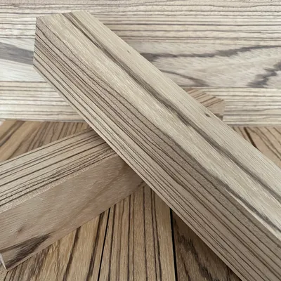Produktbild von Zebrano Edelholz Kantel 40 x 40 mm Länge 300mm