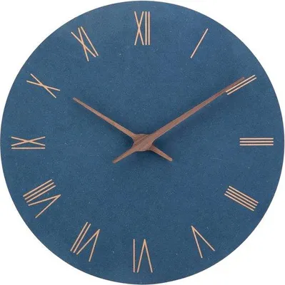 Immagine prodotto di Orologio da parete Unyqoos® in MDF, silenzioso (senza ticchettio), al quarzo, diametro 30 cm, alimentato a batteria, quadrante blu con numeri romani, facile da leggere, ideale per la casa e l'ufficio