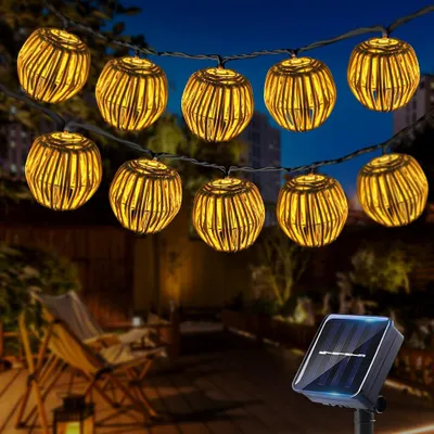 Solar-Lichterkette 2,1 m, 10 LED-Lampions, warmweiß, IP65, 8 Modi