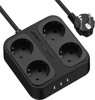 Produktbild von Steckdosenwürfel mit 4 Steckdosen, 3 USB-A-Anschlüssen und 1 USB-C-Anschluss, Schalter und Überspannungsschutz