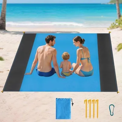 Produktbild von Famanu Stranddecke 210 × 200 cm - mit 4 Heringen - wasserfest - picknickdecke - sandfrei - türkis