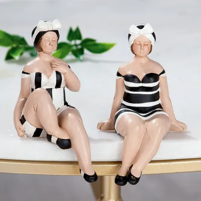 Immagine prodotto di Gilde Kantensitzerfigur, Badenixe, "Becky", gepunktet, gestreift, Kunstharz, schwarz, weiß, L. 12.5 cm, B. 7.5 cm, H. 7.5 cm 37051 4063387370513 2 Stück (2-fach sortiert)