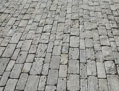 Produktbild von Pflastersteine - Reihenpflaster - gespalten & antik getrommelt - aus Muschelkalk, gemischtfarben - 960kg