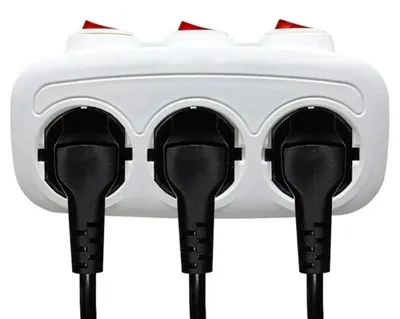 Produktbild von 3-fach Steckdosenleiste 250 V, 16 A, 3680 W, mit Einzelschaltern, EU-Stecker Typ C/F, ABS, für Zuhause und Büro