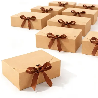 Imagen del producto de Conjunto de 12 cajas de regalo con tapa, en color marrón y con lazo