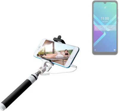 Produktbild von K-S-Trade Selfie Stick kompatibel mit Wiko Y82 Selfiestick kabelgebunden Monopod mit Kabel Stab Stange Selfportrait Handheldstick schwarz 1x