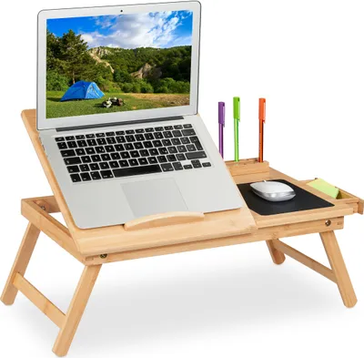 Produktbild von Relaxdays Laptoptisch Bambus Natur/Schwarz, zusammenklappbar & 5-fach verstellbar. Mit Mauspad, Schublade & Stiftehalter. Für Sofa & Bett, Notebooks & Tablets. Maße: ca. 17,5x62x34 cm (geklappt: 6x55x34 cm). Tragkraft max. 10 kg, Gewicht ca. 2,8 kg.