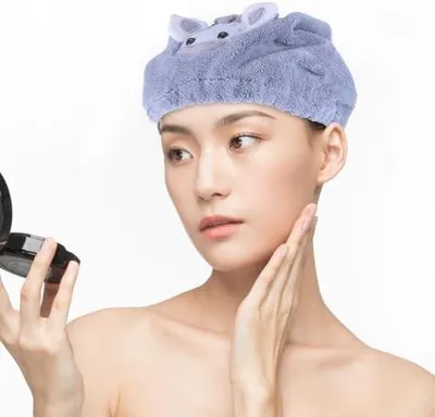 Immagine prodotto di Asciugamano per capelli ad asciugatura rapida. Cappuccio per asciugare i capelli, realizzato in tessuto simile al corallo, con motivo a cervo. Asciuga delicatamente e rapidamente i capelli, ideale per le donne