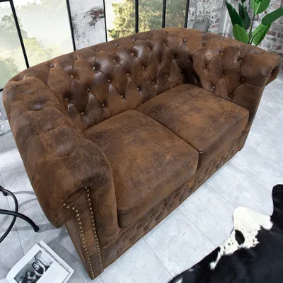 Produktbild von Riess-Ambiente, Sofa 2-Sitzer, antik braun, Chesterfield Design, Knopfheftung, Federkern, Microfaser (100% Polyester)