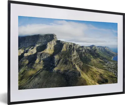 Produktbild von MuchoWow® MuchoWow® Gerahmtes Poster Luftaufnahme des Tafelbergs in Kapstadt 60x40 cm - Poster mit zchwarzem Bilderrahmen - Schlafzimmer - Plakat in Rahmen - Drucken