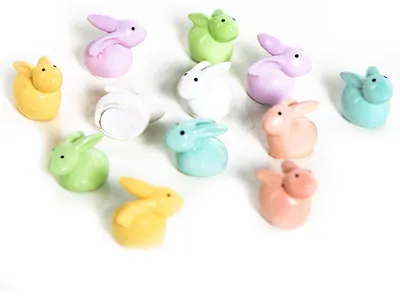 Produktbild von 12 Mini Osterhasen bunt mit Klebepunkt Geschenk Ostern 2 cm