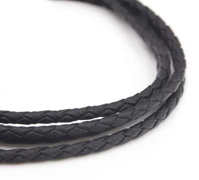 Produktbild von Vintageparts Kunstlederband geflochten 2 m Schwarz 4 mm