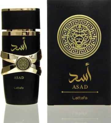 A perfume bottle and its packaging are displayed side-by-side against a white background.