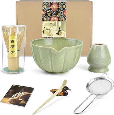 Productafbeelding van Famanu Matcha-theeset - 6 delig, met schenktuit en theepot, handgemaakt