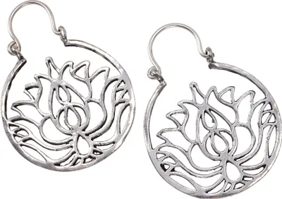 Produktbild von Tribalohrringe aus Messing, Lotus Ethnoohrringe, Tribal Ohrringe, Yogaschmuck - Silber  _1, Silber-Farben, 4,5*3 cm, Ohrringe + Ohrstecker Modeschmuck