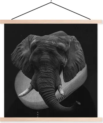 Produktbild von MuchoWow® Textilposter Gemälde - Elefant - Schwarz - Weiß 60x60 cm mit holzfarbenen Rahmen - Wanddekoration