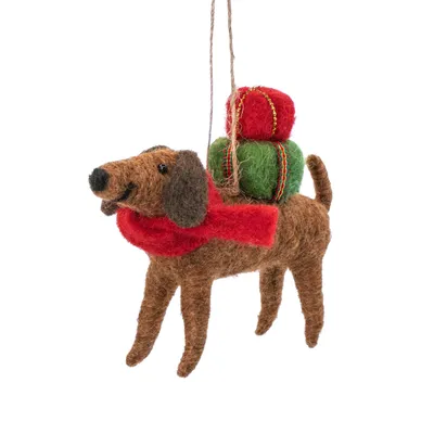 Produktbild von Hund mit Geschenken Filz Weihnachthänger - Sass & Belle