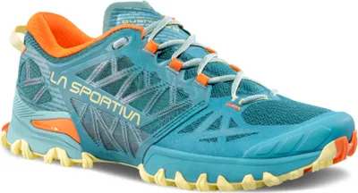 La Sportiva Bushido III Wide Woman Trailrunning-Schuh in Türkis und Orange; mit rutschfester Sohle.