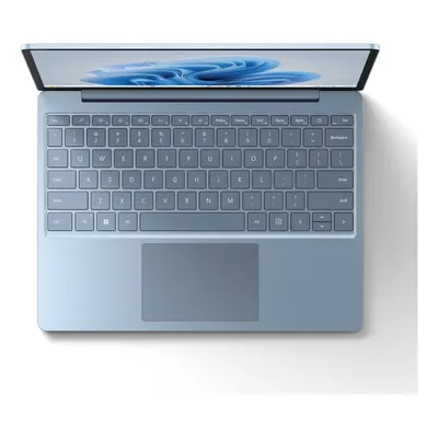 Produktbild von Microsoft Surface Laptop Go 3 31,5 cm (12.4") Touchscreen Intel® Core™ i5 i5-1235U 8 GB LPDDR5-SDRAM 256 GB SSD Wi-Fi 6 (802.11ax) Windows 11 Home Blau (XK1-00065)