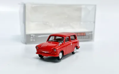 Image de Trabant P 50 Combi Light Red Brekina 1:87