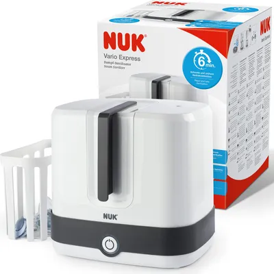 Produktbild von NUK Vario Express Flaschensterilisator | sterilisiert bis zu 6 Babyflaschen plus Zubehör in 6 Minuten auf Wasserdampfbasis | automatische Abschaltung | herausnehmbarer Korb & versetzbare Stäbe