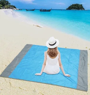 Produktbild von Famanu Picknickdecke 200 x 210 cm - Wasserfest und tragbar für Outdoor-Aktivitäten