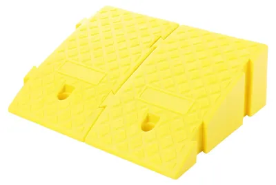 Image de Rampes d'accès, design antidérapant portable, légères et durables, de couleur jaune