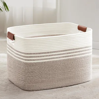 Image de Panier à linge tressé, grande taille, 86 litres. Panier de rangement avec poignées en cuir, dimensions : 60 x 40 x 36 cm. Couleur : blanc et marron