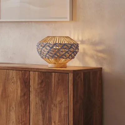 Productafbeelding van Tafellamp Mapi Ø 31cm blauw met bruin, AI-gegenereerde afbeelding