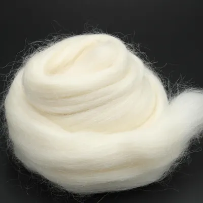 Produktbild von Wensleydale Kammzugwolle Schneeglöckechen 50gr.