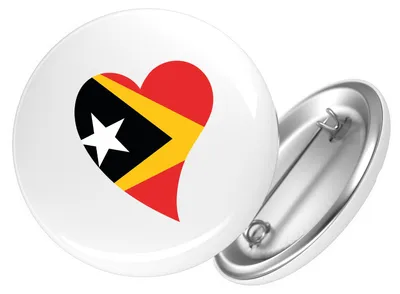 Produktbild von Huuraa Button Osttimor Flagge Herz 25mm rund mit Sicherheitsnadel Ansteckbutton Geschenkidee