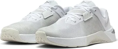 Produktbild von Nike Mecton 10 Sportschuhe Damen