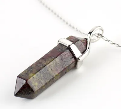Produktbild von LAVISA Obelisk Edelsteinkette Silber, Anhänger, echte Kristall kette, Halskette, Rosenquarz, Amethyst, Naturstein - 55 + 5 cm (Drachenblut Jaspis)